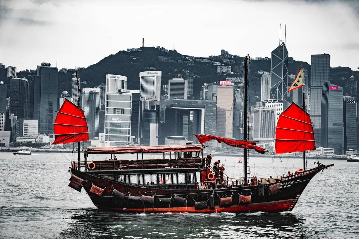Hong Kong immigration to Canada is booming
